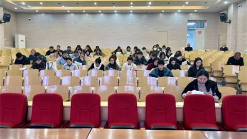 玉田职教中心召开2026年高考报名培训会